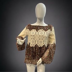 Judith March Blouse Brown w/Floral Print, Lace Accented Top